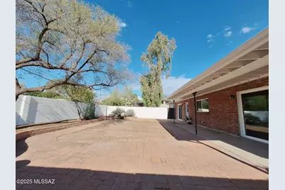 6932 E 4th Street, Tucson, AZ 85710 - Photo 41