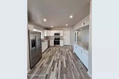 6932 E 4th Street, Tucson, AZ 85710 - Photo 37