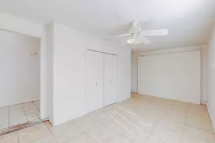 5352 S Carriage Hills Dr, Tucson, AZ 85746 - Photo 7