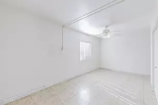 5352 S Carriage Hills Dr, Tucson, AZ 85746 - Photo 11