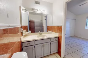 5352 S Carriage Hills Dr, Tucson, AZ 85746 - Photo 31