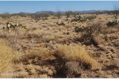 3001 Barcelona Drive #24, Vail, AZ 85641 - Photo 15