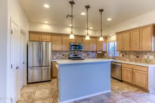 8273 N Amber Burst Dr, Tucson, AZ 85743 - Photo 13