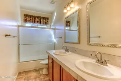 8273 N Amber Burst Drive, Tucson, AZ 85743 - Photo 31