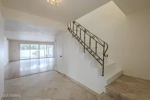 568 W Paseo Solana, Green Valley, AZ 85614 - Photo 3