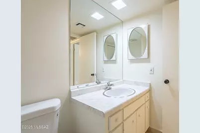 568 W Paseo Solana, Green Valley, AZ 85614 - Photo 27