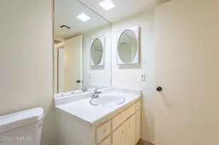 568 W Paseo Solana, Green Valley, AZ 85614 - Photo 27