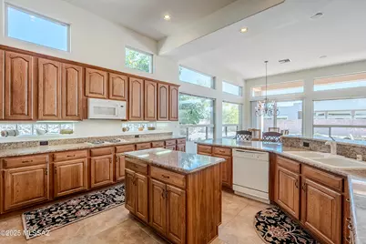13854 N Slazenger Drive, Oro Valley, AZ 85755 - Photo 21