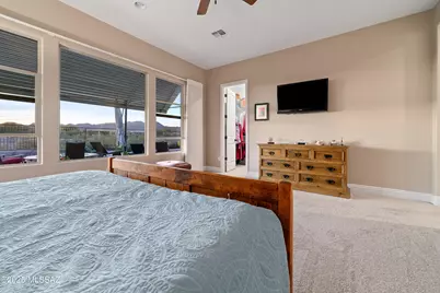 13725 N Hidden Springs Drive, Oro Valley, AZ 85755 - Photo 17