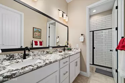 13725 N Hidden Springs Drive, Oro Valley, AZ 85755 - Photo 21