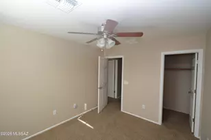 10439 S Cutting Horse Dr, Vail, AZ 85641 - Photo 11