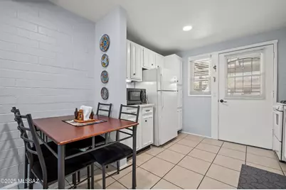 329 S Paseo Sarta #A, Green Valley, AZ 85614 - Photo 13