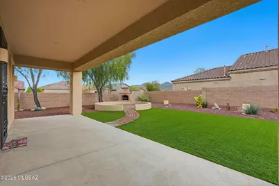 12692 N Sunrise Shadow Drive, Marana, AZ 85658 - Photo 11