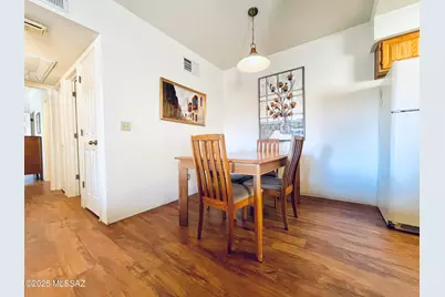 5750 N Camino Esplendora #203, Tucson, AZ 85718 - Photo 5