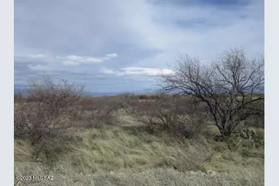 18535 Bonanza Gold Drive #B, Sahuarita, AZ 85629 - Photo 5