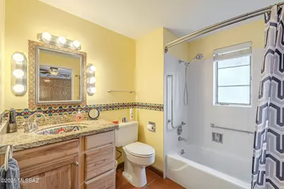 392 Paseo Madera #D, Green Valley, AZ 85614 - Photo 17