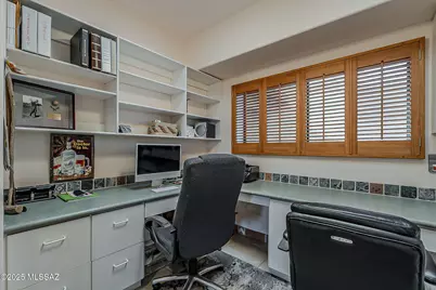 2039 W Via Nuevo Leon, Green Valley, AZ 85622 - Photo 21