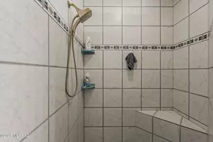 2039 W Via Nuevo Leon, Green Valley, AZ 85622 - Photo 29