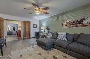 2039 W Via Nuevo Leon, Green Valley, AZ 85622 - Photo 25