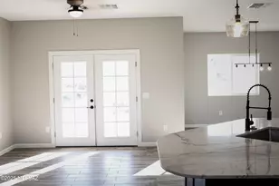 241 S Atlanta Pl, Vail, AZ 85641 - Photo 3