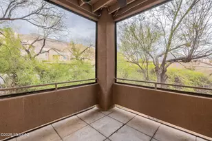 6655 N Canyon Crest Dr, Tucson, AZ 85750 - Photo 29