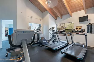 6655 N Canyon Crest Dr, Tucson, AZ 85750 - Photo 35