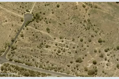 129 Placita Colonia Real, Green Valley, AZ 85614 - Photo 3