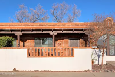 146 S Paseo Tierra #APT B, Green Valley, AZ 85614 - Photo 1