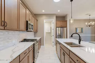 39548 S Summerwood Dr, Saddlebrooke, AZ 85739 - Photo 9