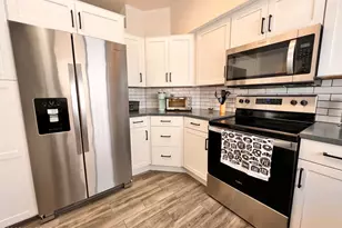 5848 N Bright Star Dr, Tucson, AZ 85718 - Photo 11