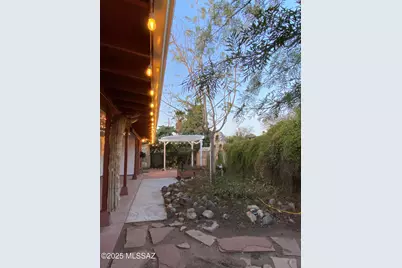 1701 S Palm Springs Circle, Tucson, AZ 85710 - Photo 19