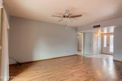 1336 S Desert Meadows Circle, Green Valley, AZ 85614 - Photo 13