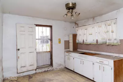 925 N Santa Cruz Street, Nogales, AZ 85621 - Photo 35