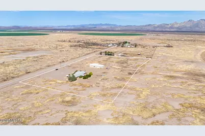 3923 W Thompson Road, Elfrida, AZ 85610 - Photo 47