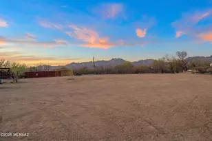 9160 W Lazy Be Pl, Tucson, AZ 85735 - Photo 23