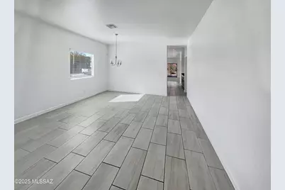 3522 W Ringtail Den Way, Tucson, AZ 85742 - Photo 9