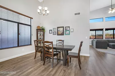 8274 N Rocky Brook Drive, Tucson, AZ 85743 - Photo 7