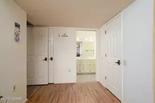 832 W Calle Del Regalo, Green Valley, AZ 85614 - Photo 15