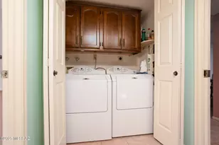 832 W Calle Del Regalo, Green Valley, AZ 85614 - Photo 23