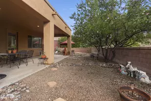 2057 W Acacia Bluffs Dr, Green Valley, AZ 85622 - Photo 29