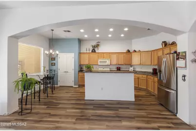 2057 W Acacia Bluffs Drive, Green Valley, AZ 85622 - Photo 5