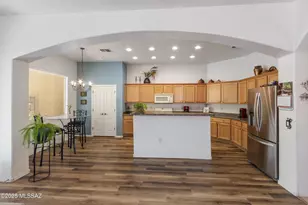 2057 W Acacia Bluffs Dr, Green Valley, AZ 85622 - Photo 5