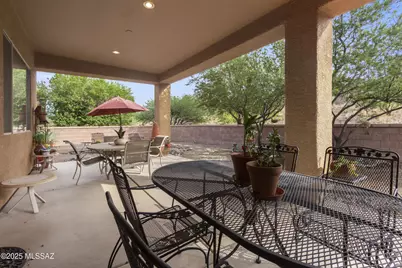2057 W Acacia Bluffs Drive, Green Valley, AZ 85622 - Photo 27