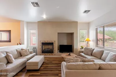 2057 W Acacia Bluffs Drive, Green Valley, AZ 85622 - Photo 3