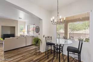 2057 W Acacia Bluffs Dr, Green Valley, AZ 85622 - Photo 9