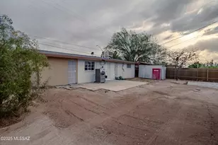 4657 E 29th St, Tucson, AZ 85711 - Photo 37