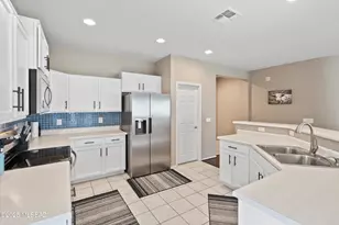 33743 S Ballad Dr, Red Rock, AZ 85145 - Photo 13