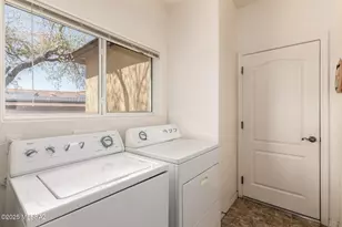10564 S Sunshower Way, Vail, AZ 85641 - Photo 33
