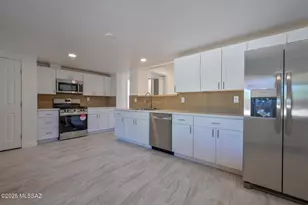 1826 N Sidney Pl, Tucson, AZ 85712 - Photo 7