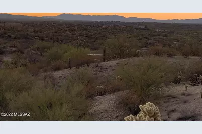 12000 Rincon Foothills Place #1, Tucson, AZ 85747 - Photo 3